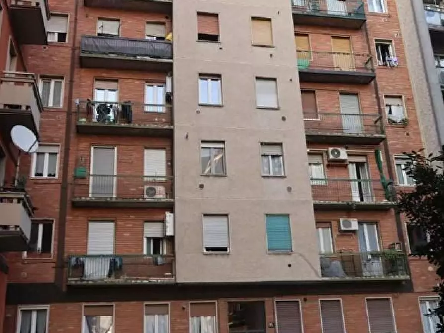 Immagine 1 di Appartamento in vendita  a Milano