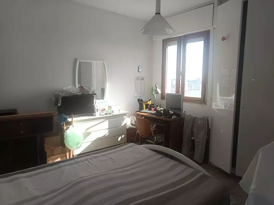 Immagine 16 di Mansarda in vendita  a Pisa