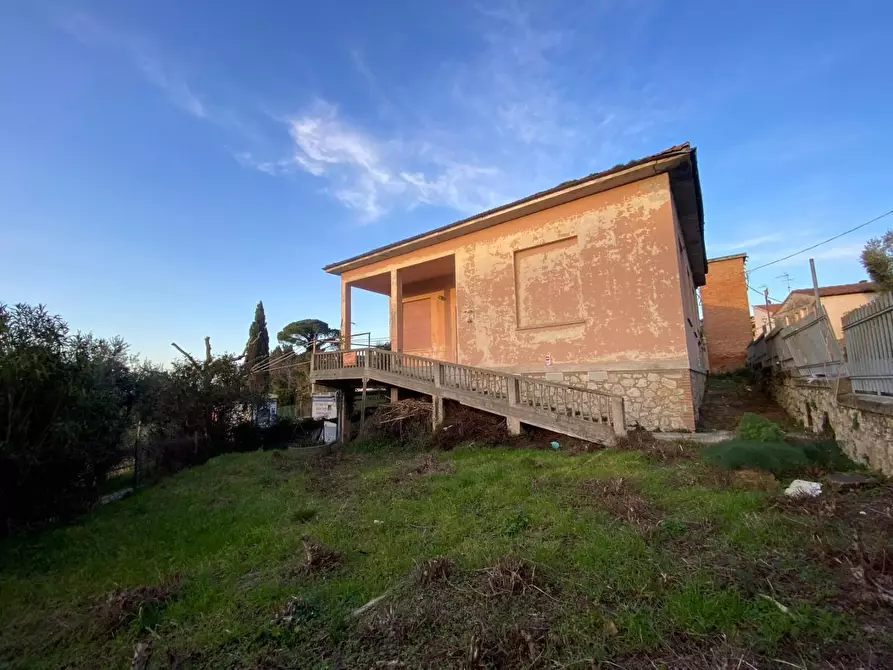 Immagine 41 di Villa in vendita  a Casciana Terme Lari