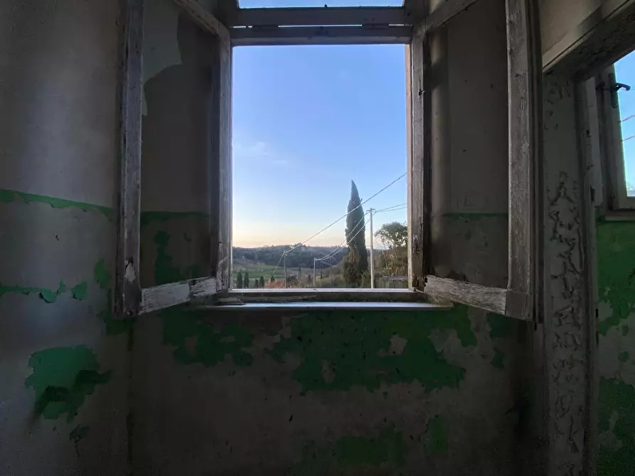 Immagine 46 di Villa in vendita  a Casciana Terme Lari