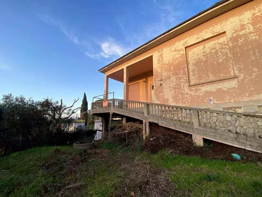 Immagine 31 di Villa in vendita  a Casciana Terme Lari