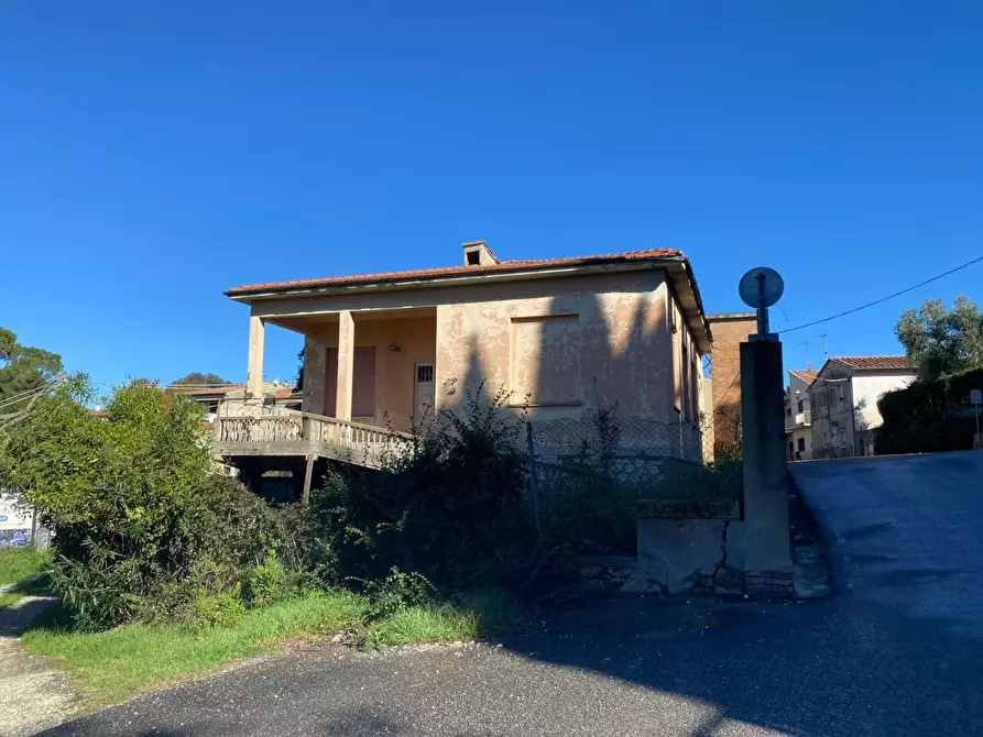 Immagine 16 di Villa in vendita  a Casciana Terme Lari