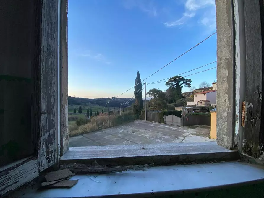 Immagine 19 di Villa in vendita  a Casciana Terme Lari
