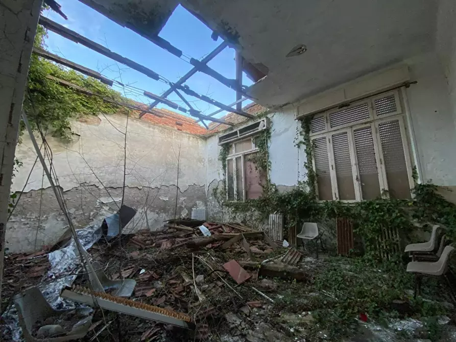 Immagine 35 di Villa in vendita  a Casciana Terme Lari