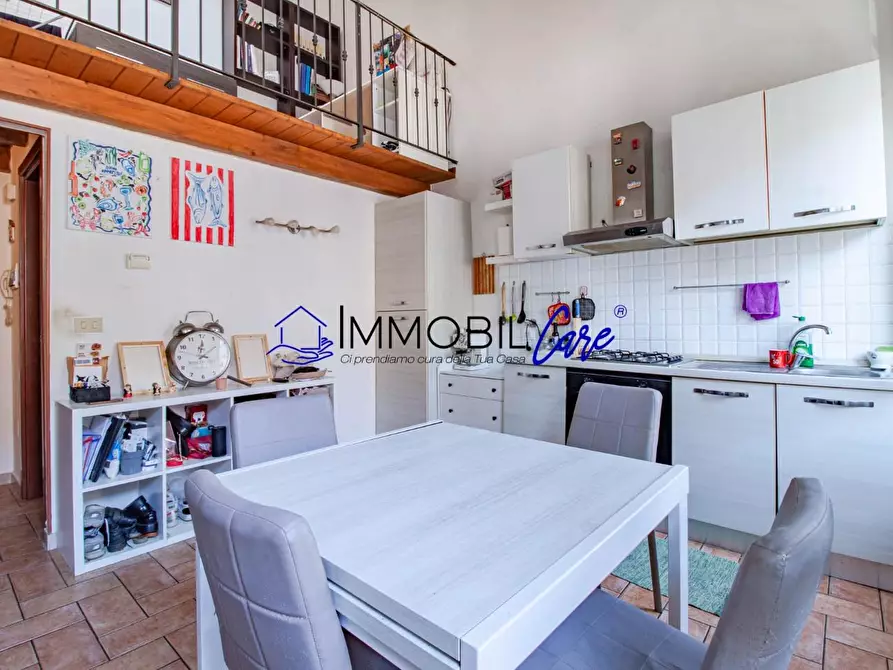 Immagine 4 di Appartamento in vendita  a Livorno