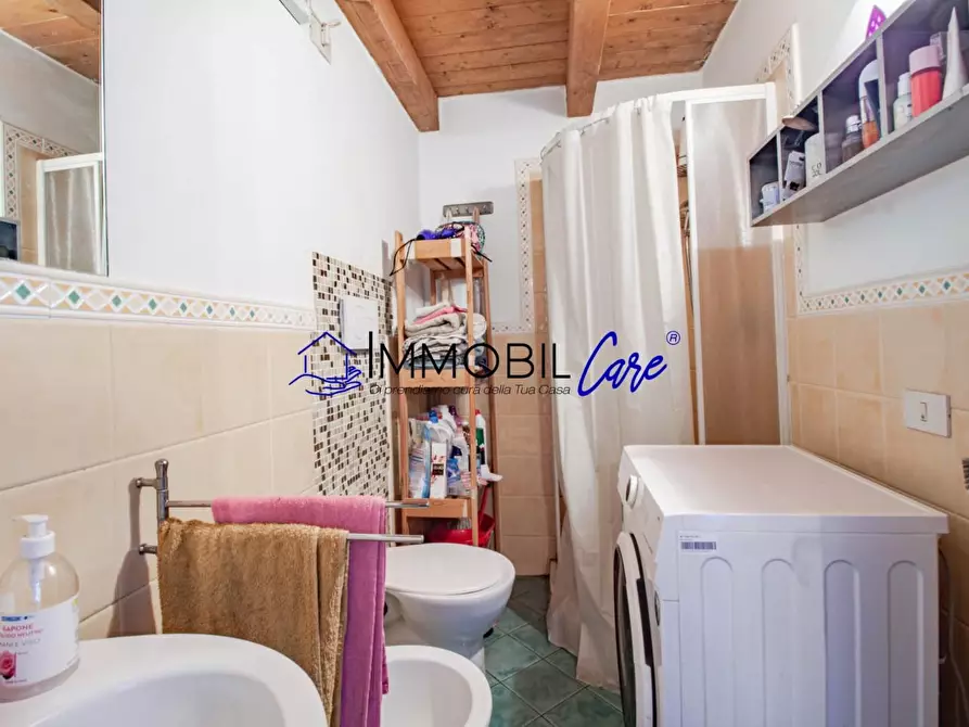 Immagine 8 di Appartamento in vendita  a Livorno