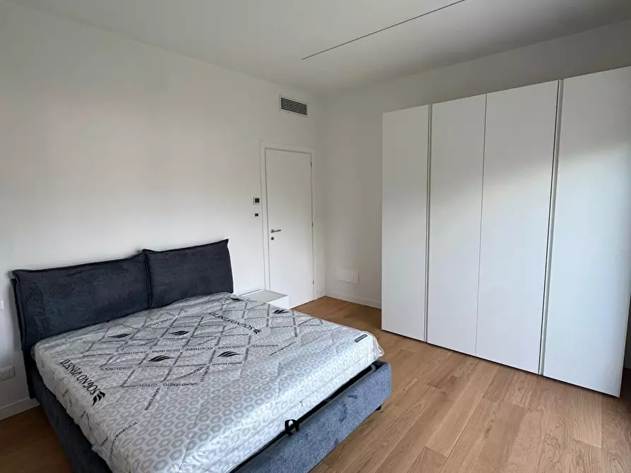 Immagine 7 di Appartamento in vendita  a Massa