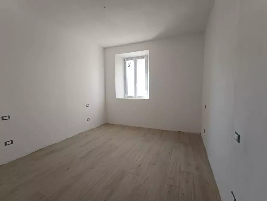 Immagine 6 di Appartamento in vendita  a Crespina Lorenzana