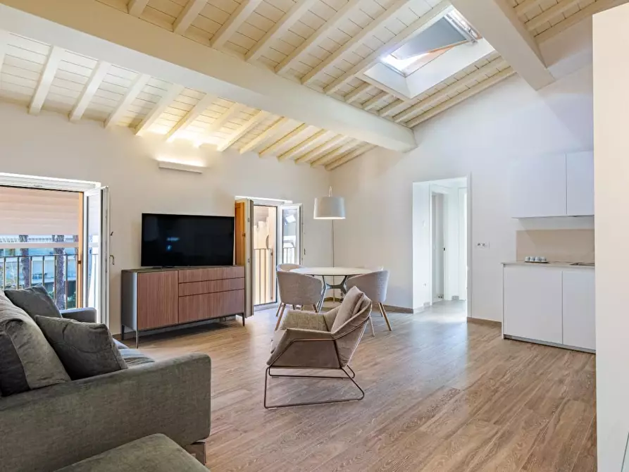 Immagine 1 di Appartamento in vendita  a Pisa