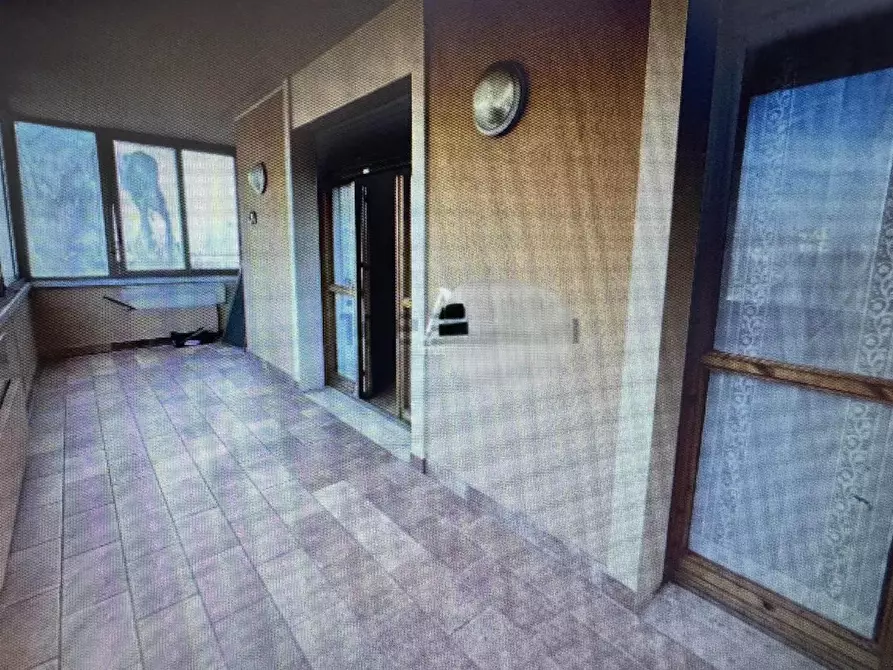 Immagine 1 di Appartamento in vendita  a Viareggio