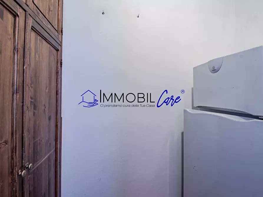 Immagine 5 di Appartamento in vendita  a Livorno