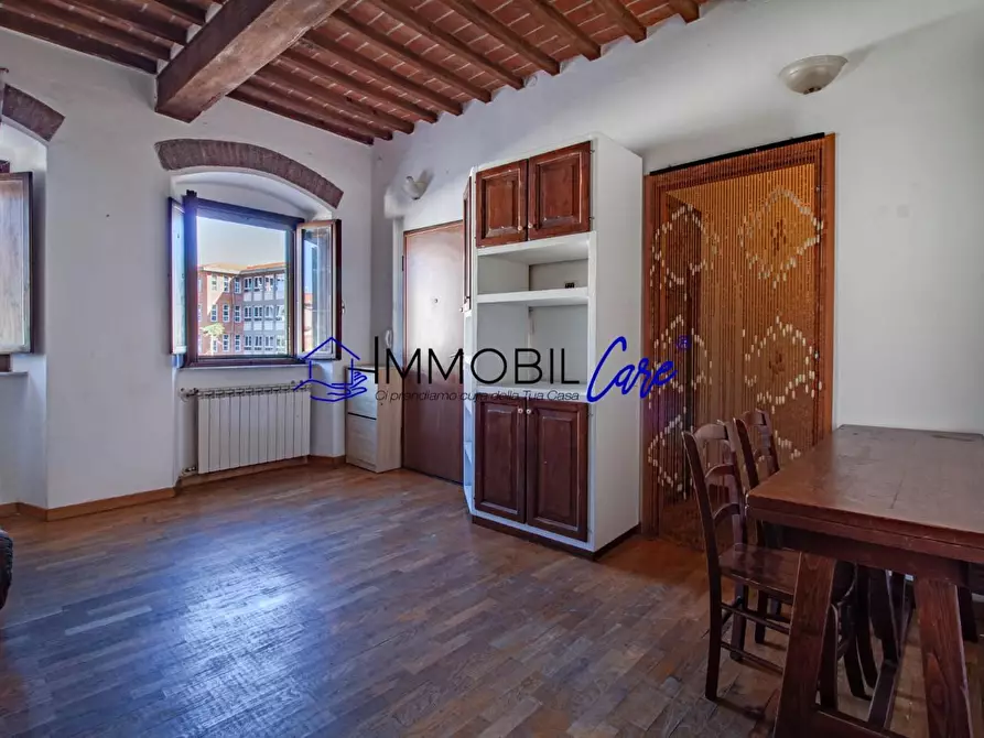 Immagine 7 di Appartamento in vendita  a Livorno