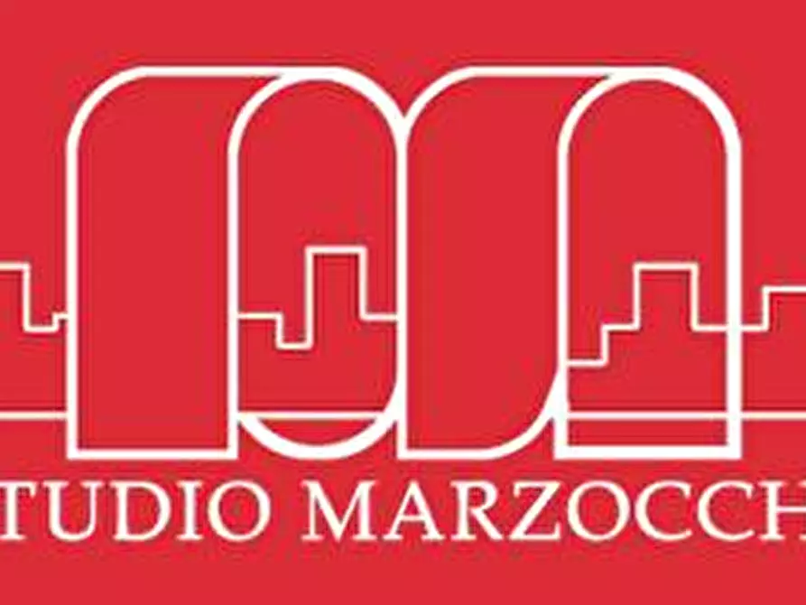 Immagine 2 di Appartamento in vendita  a Siena