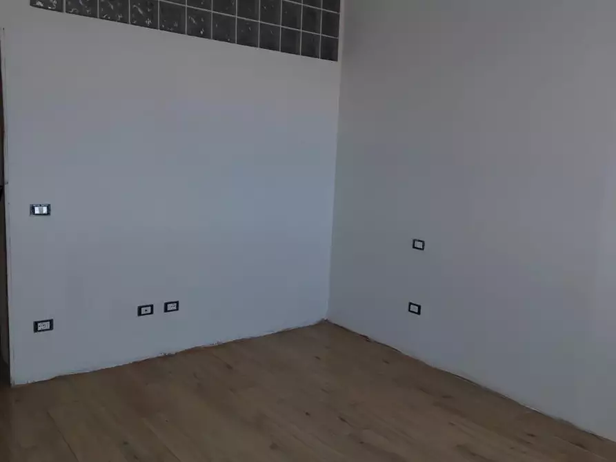 Immagine 11 di Appartamento in vendita  a Crespina Lorenzana