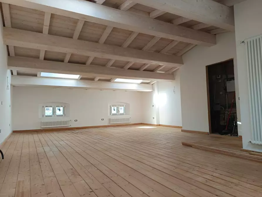 Immagine 18 di Appartamento in vendita  a Crespina Lorenzana