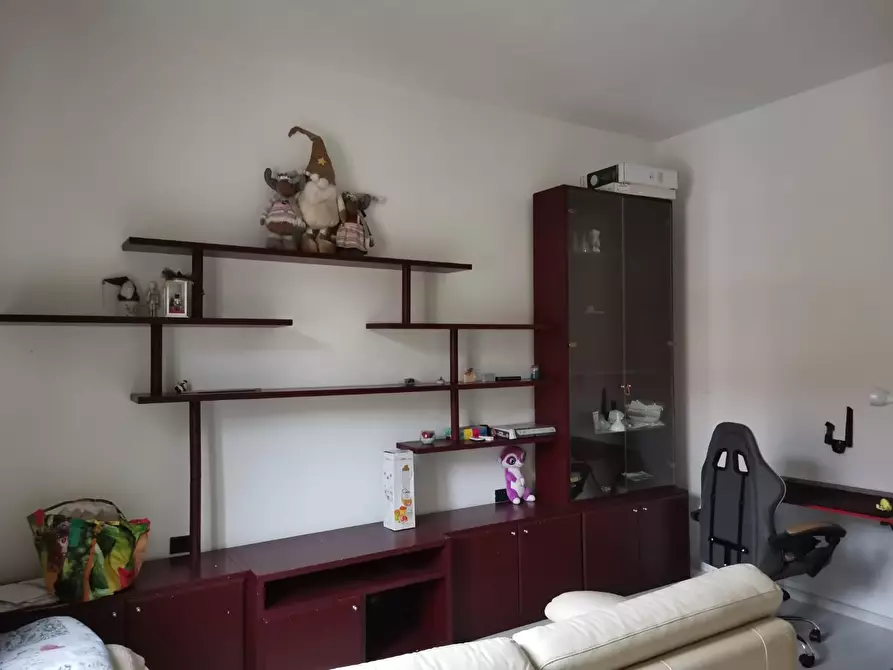 Immagine 11 di Appartamento in vendita  a Poggibonsi