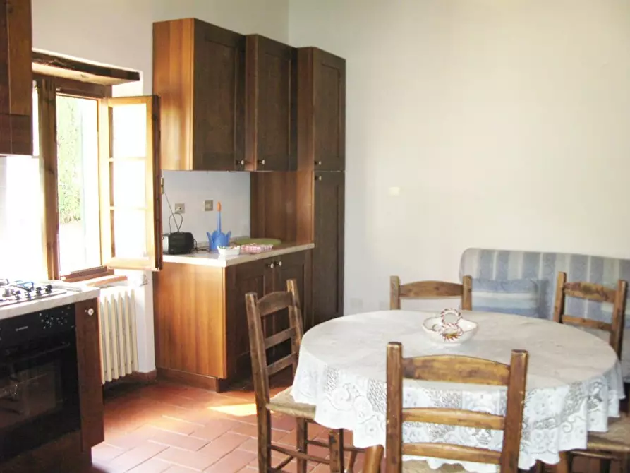 Immagine 16 di Agriturismo in vendita  a Bucine