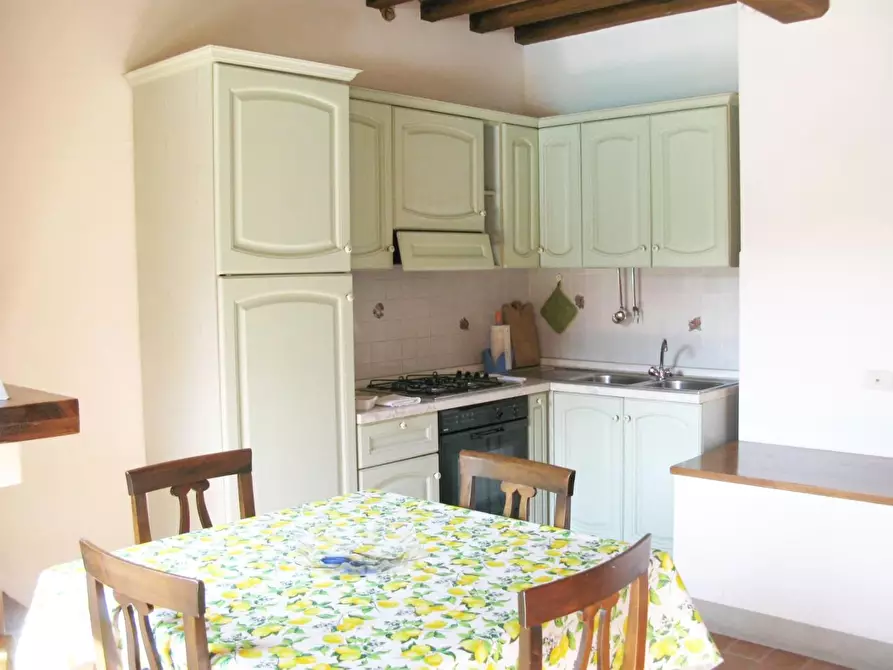 Immagine 17 di Agriturismo in vendita  a Bucine