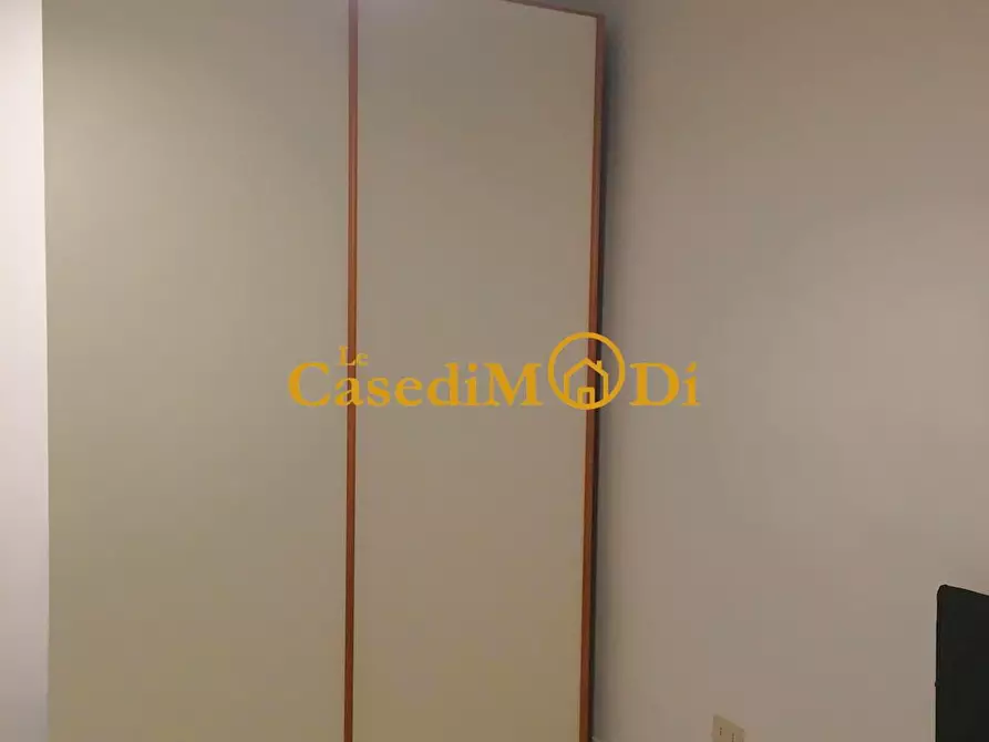 Immagine 11 di Appartamento in vendita  a Livorno