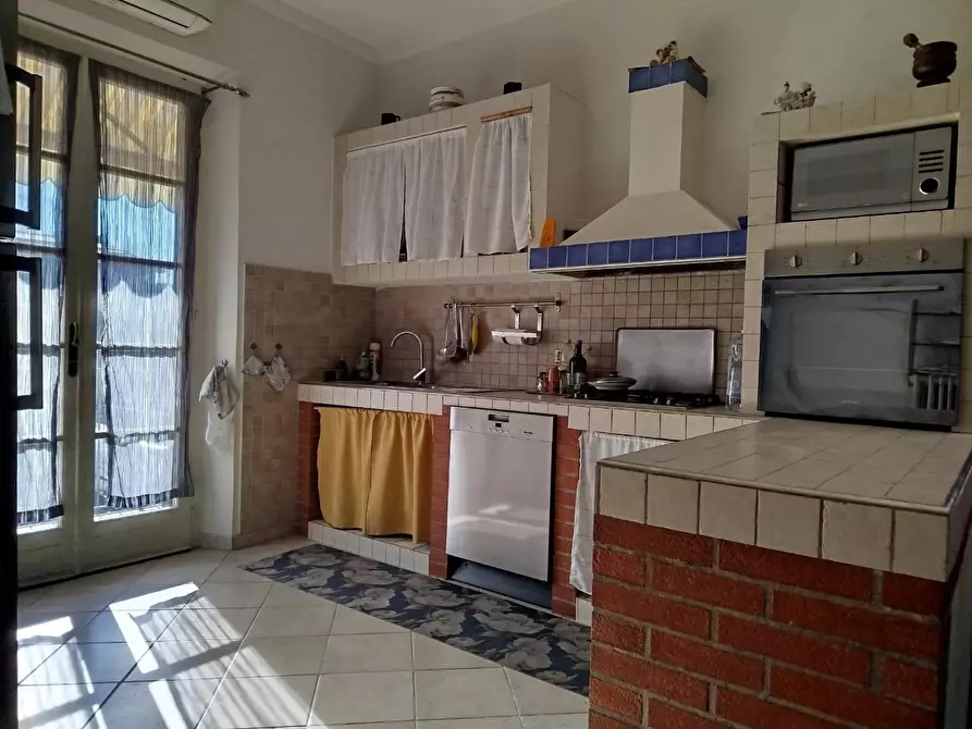 Immagine 20 di Villa in vendita  a Cascina