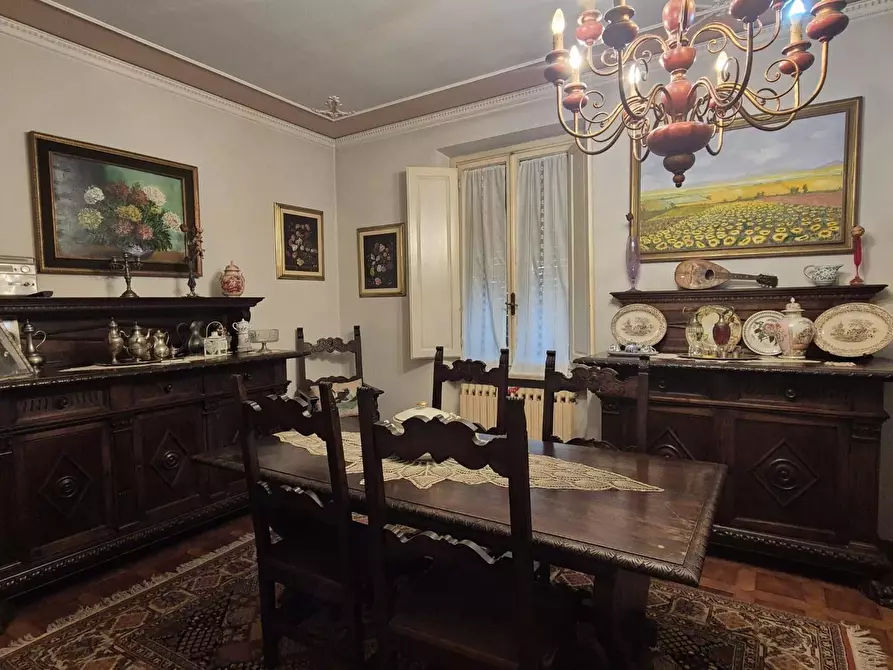 Immagine 8 di Appartamento in vendita  a Lucca