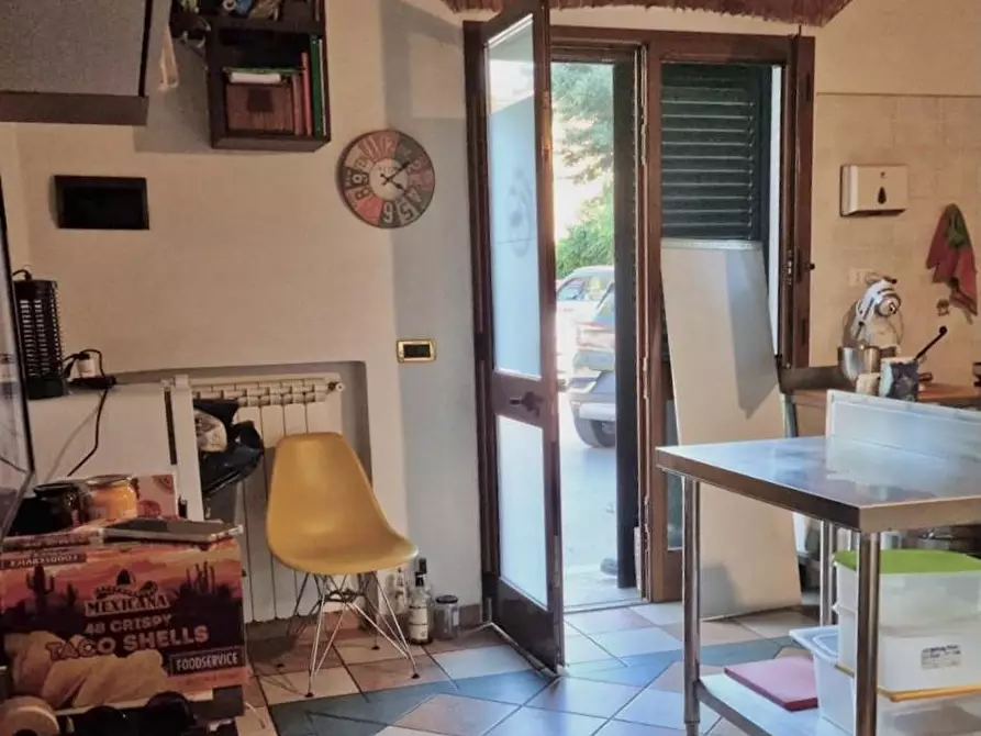 Immagine 13 di Appartamento in vendita  a Pisa