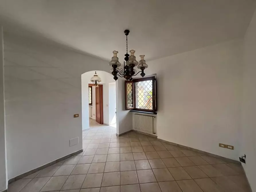 Immagine 2 di Appartamento in vendita  a San Giuliano Terme