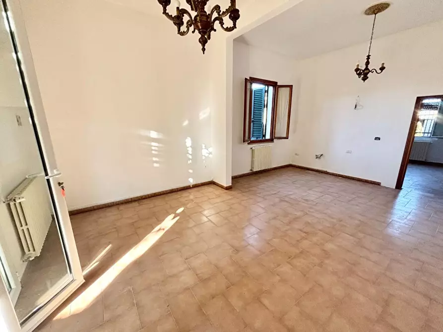 Immagine 2 di Appartamento in vendita  a Montopoli In Val D'arno