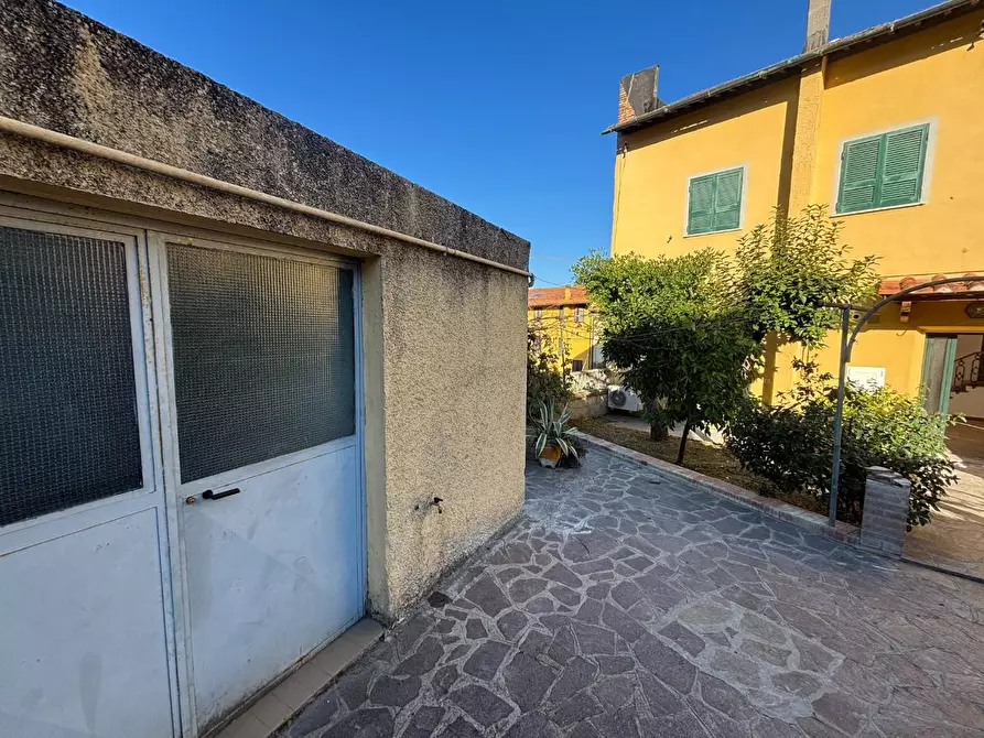 Immagine 9 di Porzione di casa in vendita  a Montopoli In Val D'arno