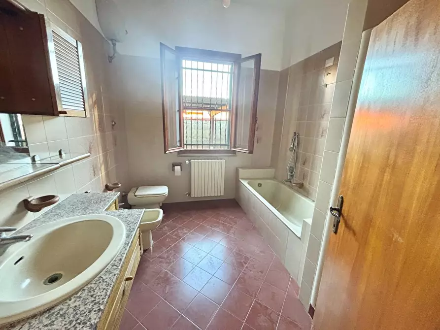 Immagine 8 di Porzione di casa in vendita  a Montopoli In Val D'arno