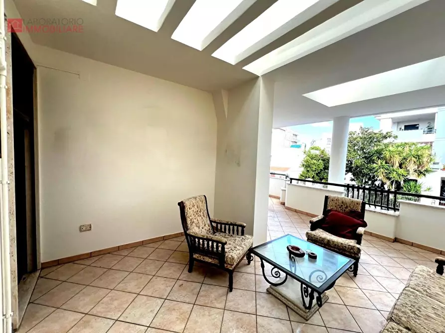 Immagine 6 di Villa in vendita  a Lecce