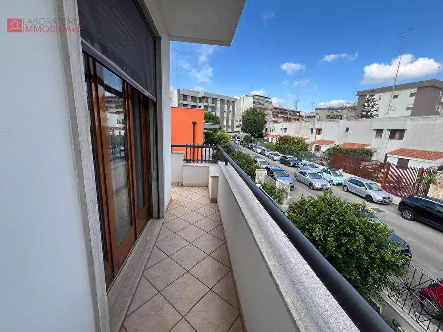 Immagine 14 di Villa in vendita  a Lecce