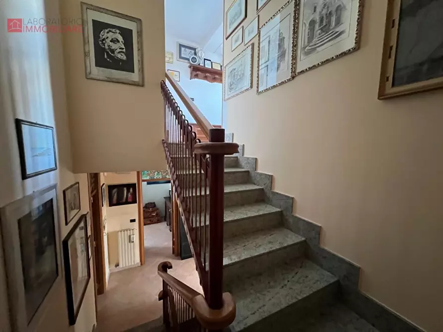 Immagine 18 di Villa in vendita  a Lecce