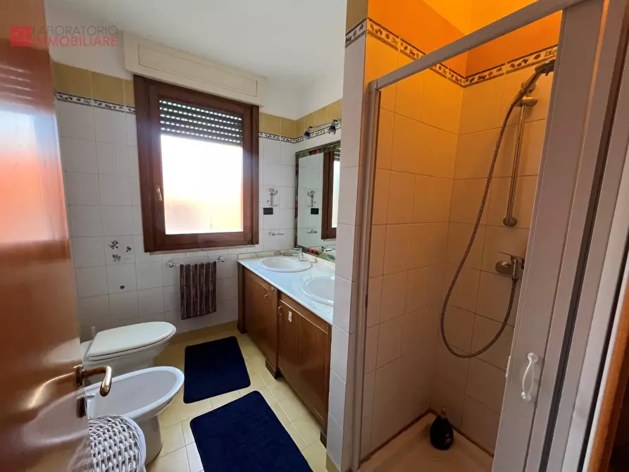 Immagine 24 di Villa in vendita  a Lecce