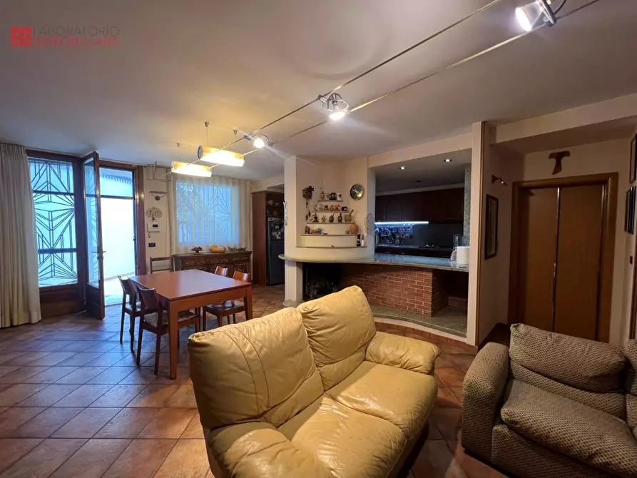 Immagine 42 di Villa in vendita  a Lecce