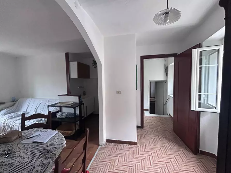 Immagine 9 di Appartamento in vendita  a Casola In Lunigiana