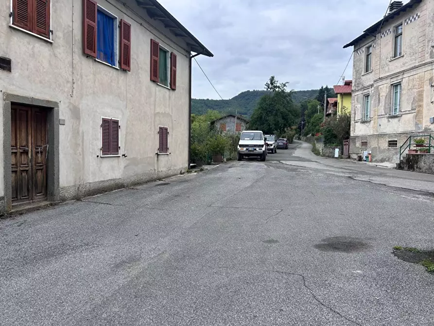 Immagine 23 di Appartamento in vendita  a Casola In Lunigiana