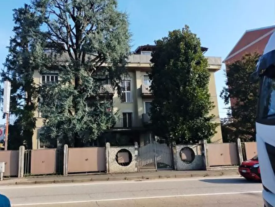 Immagine 1 di Appartamento in vendita  a Chieri