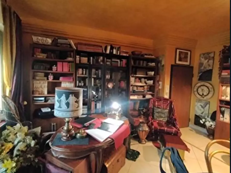 Immagine 3 di Appartamento in vendita  a Chieri