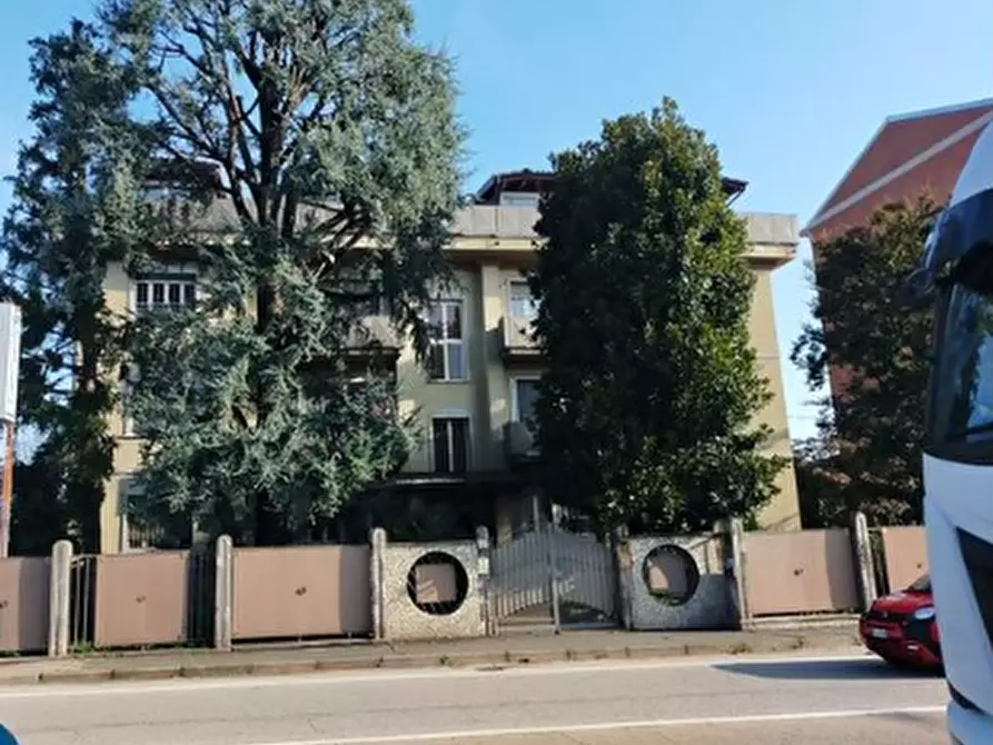 Immagine 1 di Appartamento in vendita  a Chieri