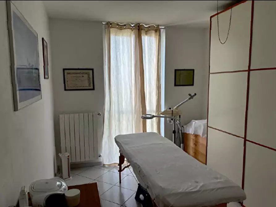 Immagine 9 di Appartamento in vendita  a Chieri