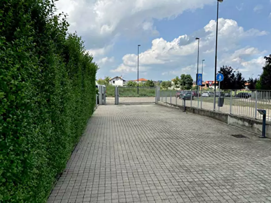 Immagine 3 di Appartamento in vendita  a Chieri