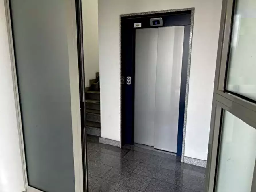 Immagine 5 di Appartamento in vendita  a Chieri