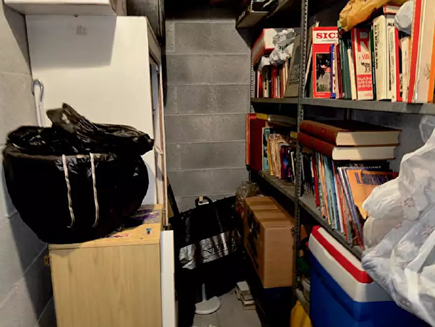 Immagine 12 di Appartamento in vendita  a Chieri