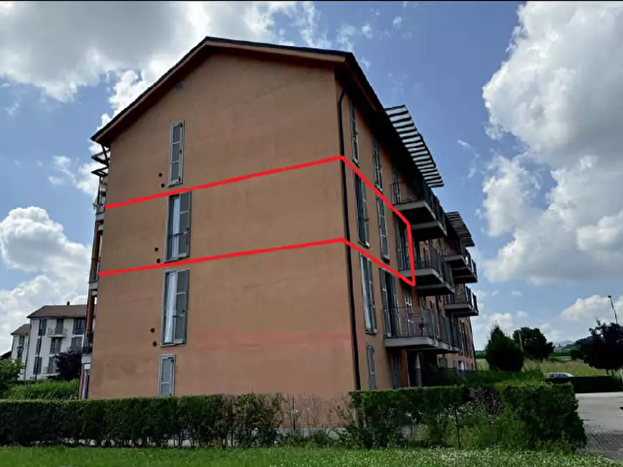 Immagine 2 di Appartamento in vendita  a Chieri