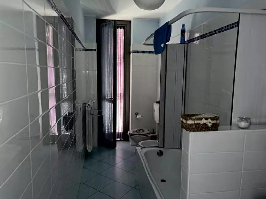 Immagine 10 di Appartamento in vendita  a Chieri