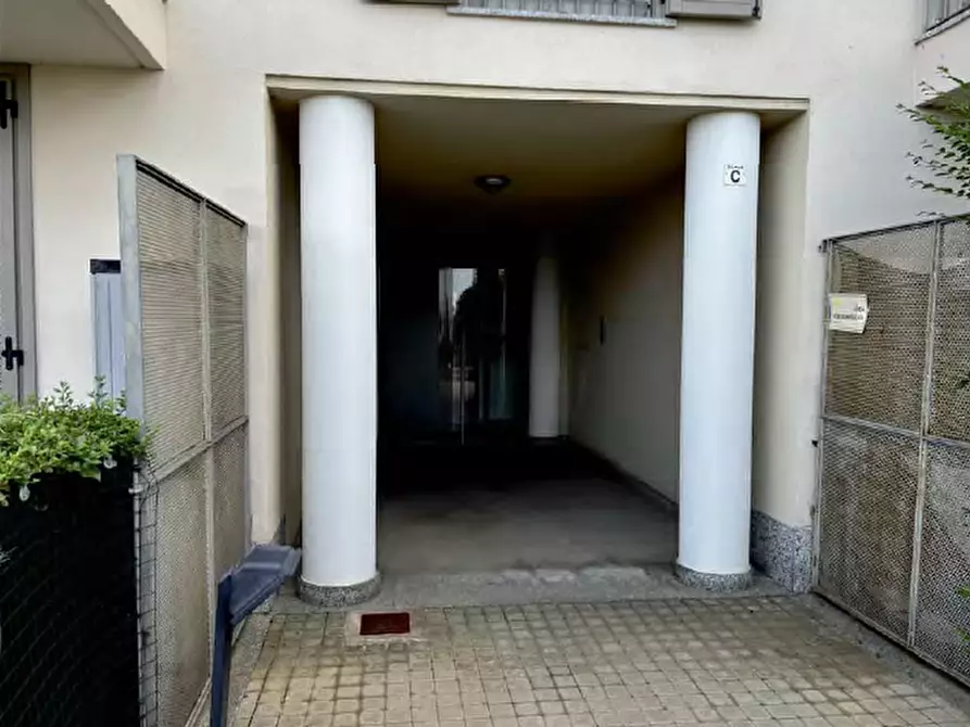 Immagine 4 di Appartamento in vendita  a Chieri