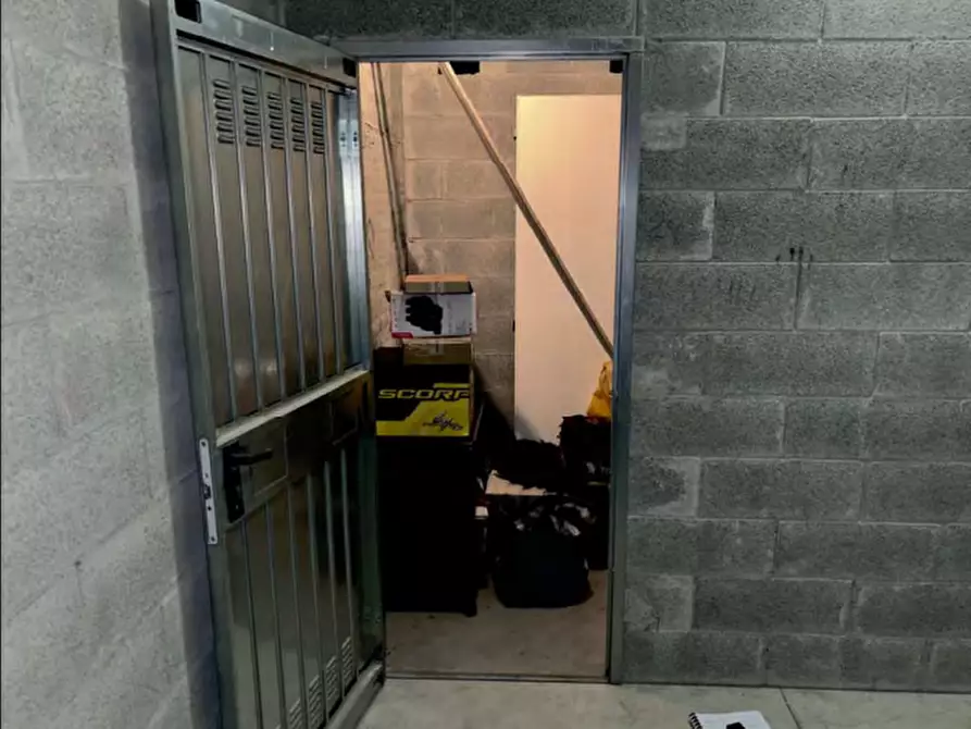 Immagine 12 di Appartamento in vendita  a Chieri