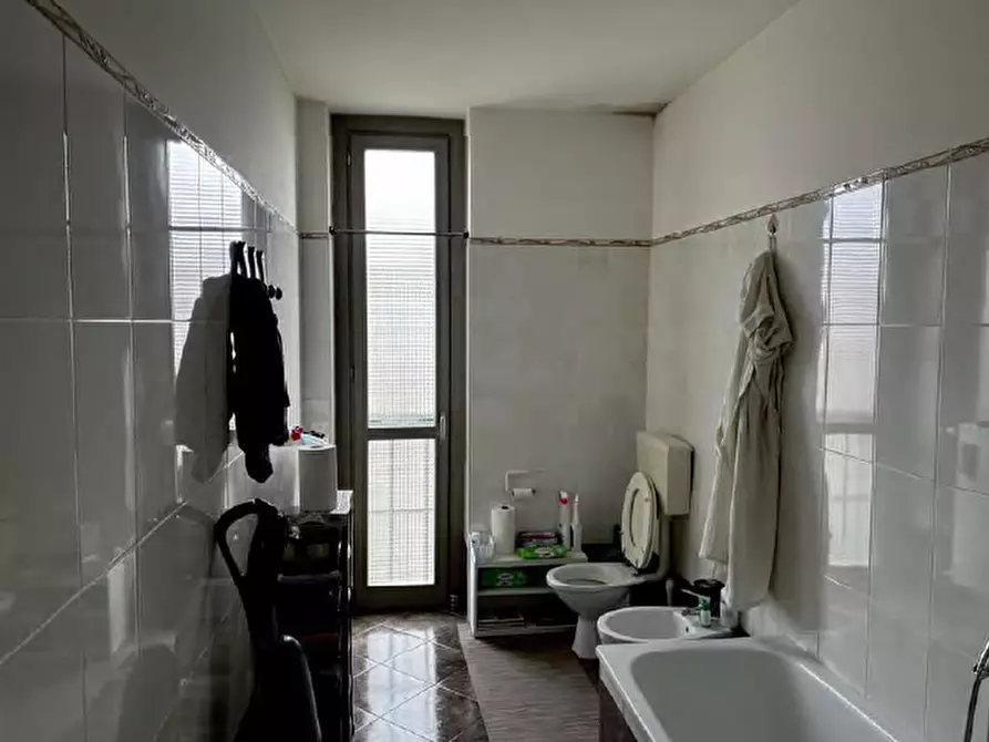 Immagine 16 di Appartamento in vendita  a Chieri