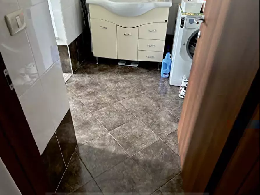 Immagine 15 di Appartamento in vendita  a Chieri